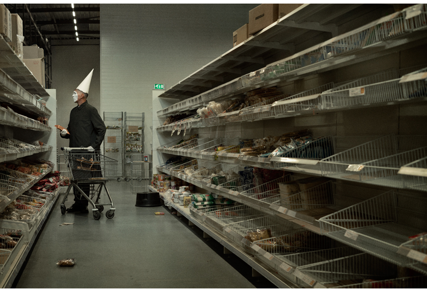 April Fool 2020, 9:55am ⓒErwin Olaf